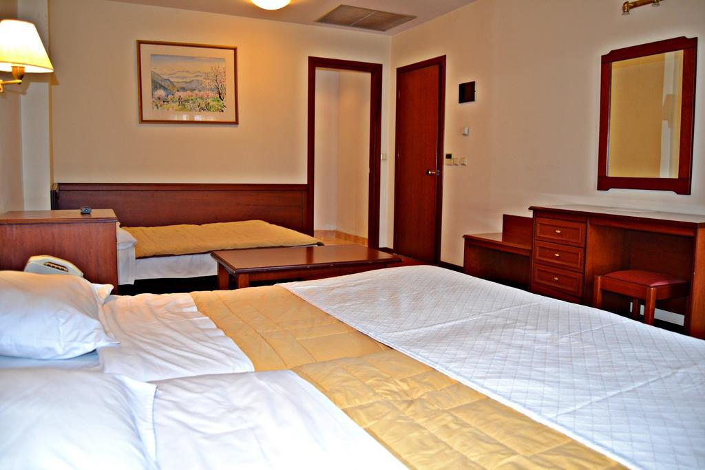 Hotel Pythia Art à Delphes Extérieur photo