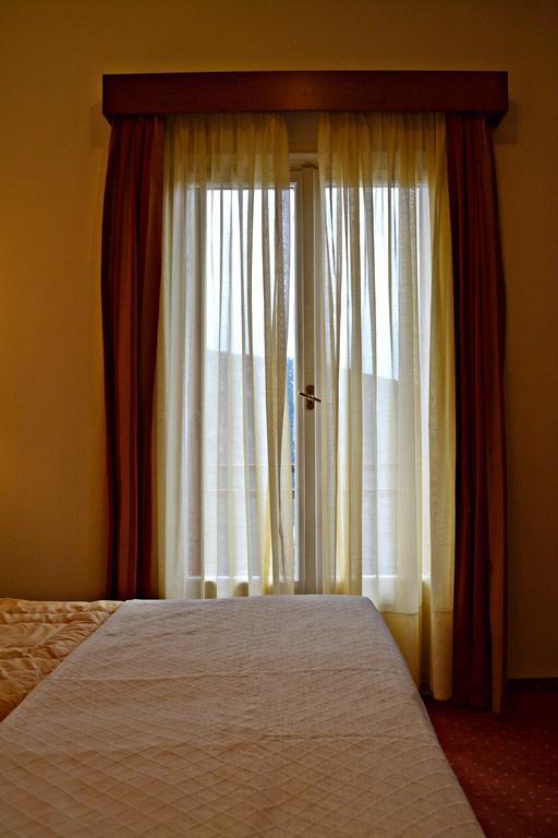 Hotel Pythia Art à Delphes Extérieur photo